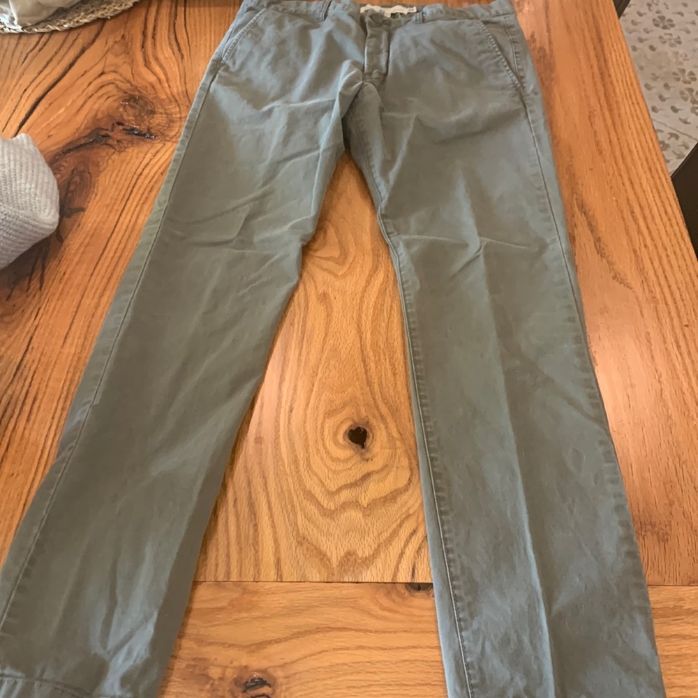 H&M Men’s skinny kaki pants